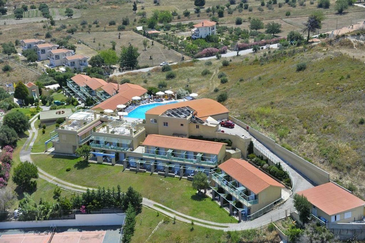 Daphne Holiday Club Халкідікі Екстер'єр фото